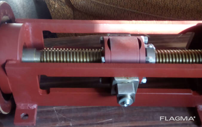 Механизм подъёма траверсы тестомесильных машин А2-ХТ-3Б, А2-ХТ-2Б