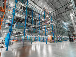 Мезонины на колоннах