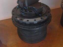 Редуктор хода для HİDROMEK 300 Восстановленный